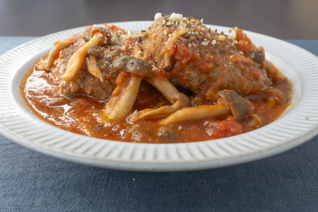 トマトの煮込みハンバーグ